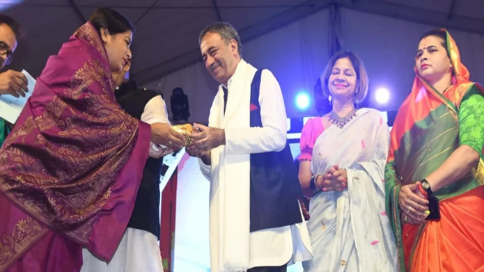 Rajkumar Hirani Honoured with National Kishore Kumar Award 2023