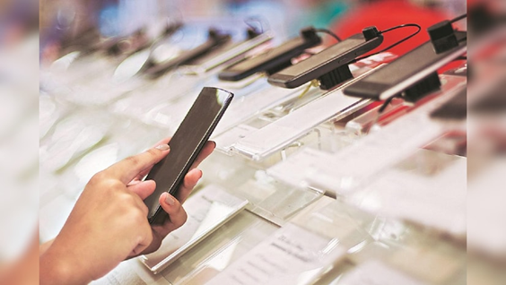 India Emerges as 3rd Largest Exporter in Smartphone Market