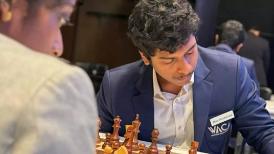 Pranav Venkatesh wins FIDE World U-18 Youth Rapid & Blitz Chess titles